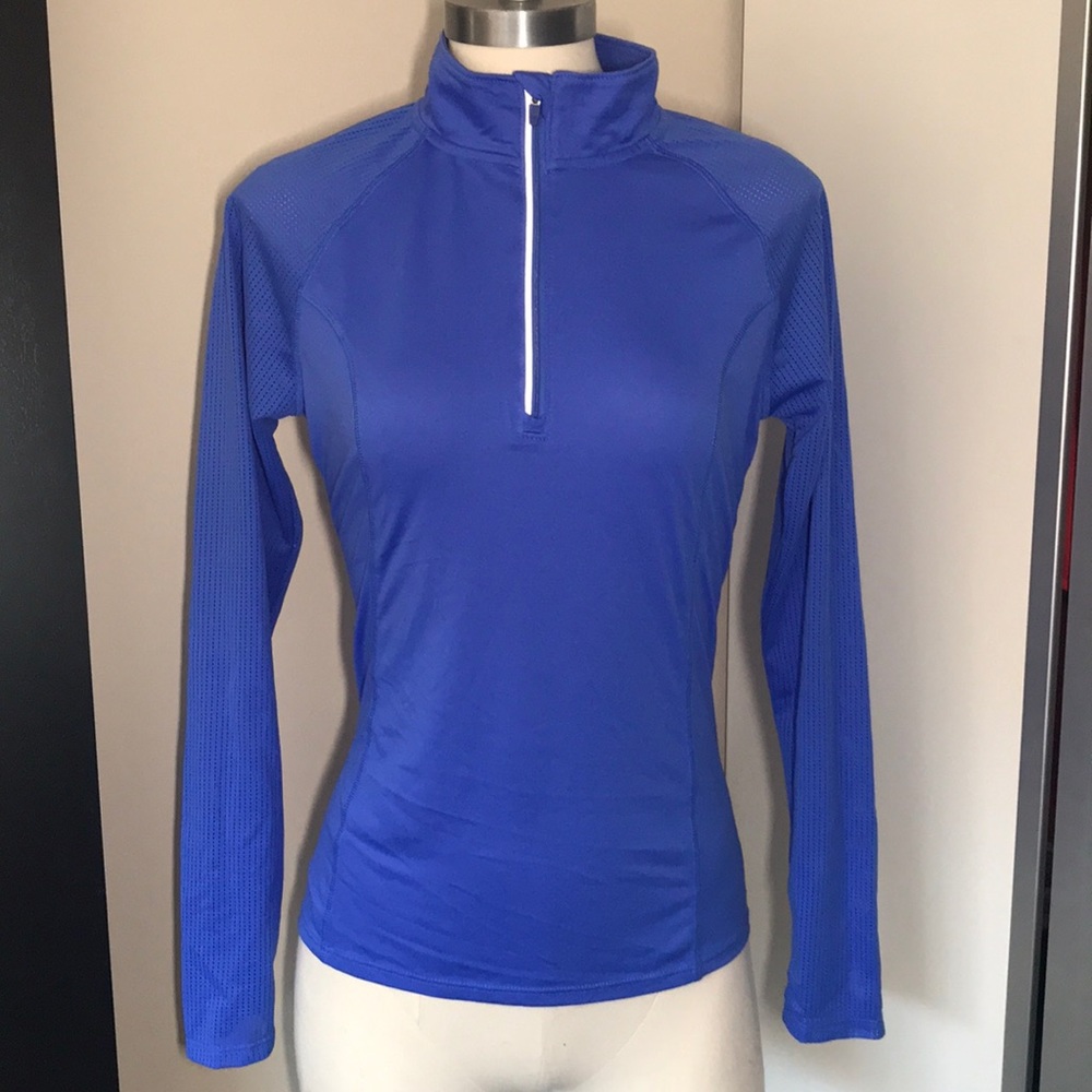 Blue Pullover Workout Top